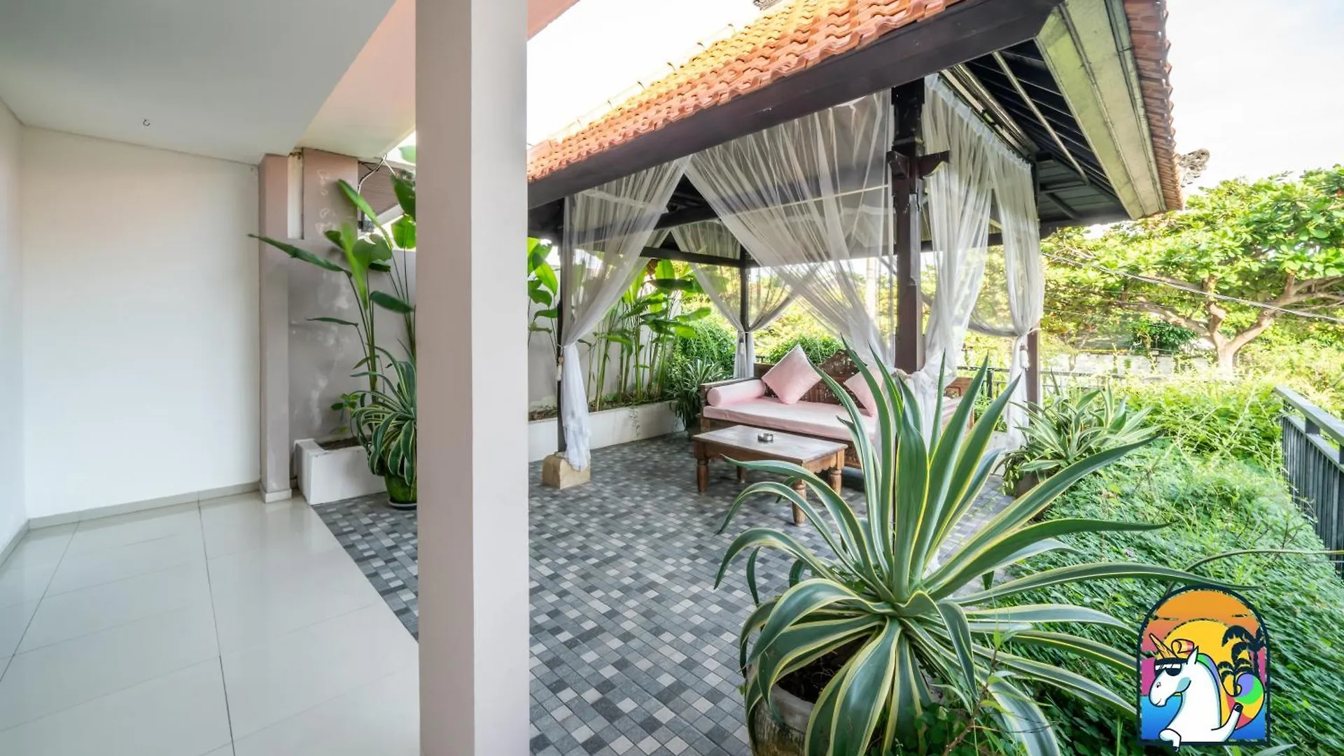Rumah Senang - By Unicorn Villas Bali Seminyak 0*,  Indonézia